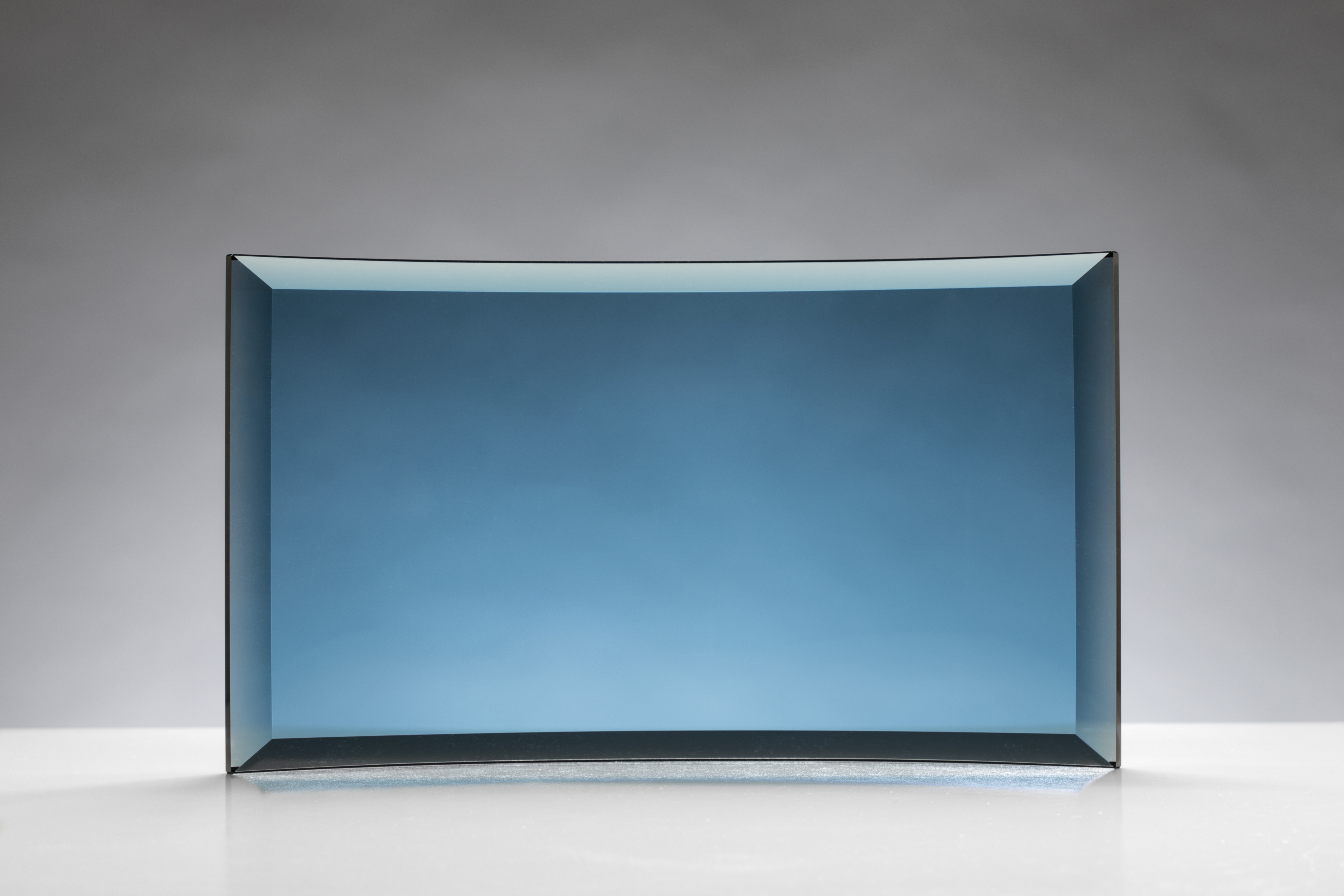 Curved 9 X 5 X 3 8 Blue Glassplax